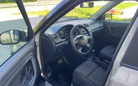 Skoda Fabia II, 2011 год, 850 000 рублей, 13 фотография