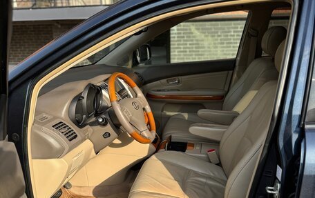 Lexus RX II рестайлинг, 2005 год, 1 700 000 рублей, 9 фотография