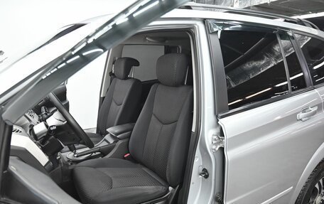 SsangYong Kyron I, 2013 год, 945 000 рублей, 6 фотография