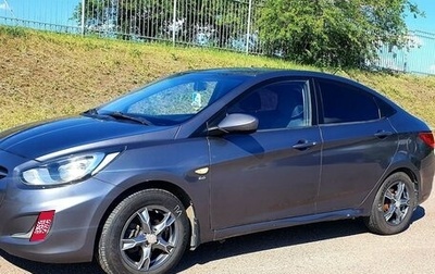 Hyundai Solaris II рестайлинг, 2011 год, 740 000 рублей, 1 фотография