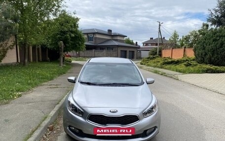 KIA cee'd III, 2012 год, 1 100 000 рублей, 2 фотография
