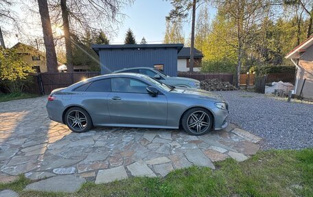Mercedes-Benz E-Класс, 2019 год, 4 900 000 рублей, 2 фотография