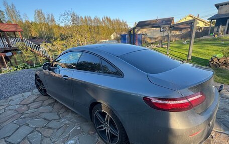 Mercedes-Benz E-Класс, 2019 год, 4 900 000 рублей, 7 фотография