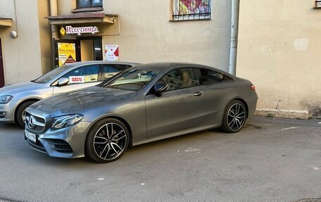Mercedes-Benz E-Класс, 2019 год, 4 900 000 рублей, 12 фотография