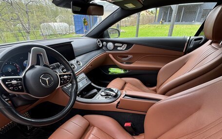 Mercedes-Benz E-Класс, 2019 год, 4 900 000 рублей, 8 фотография