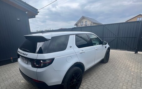 Land Rover Discovery Sport I рестайлинг, 2018 год, 2 150 000 рублей, 3 фотография