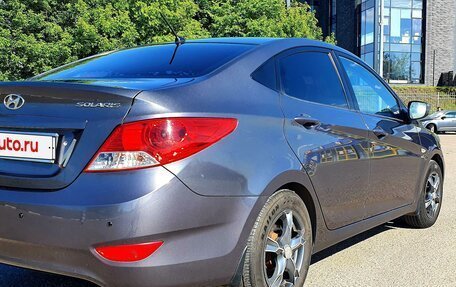 Hyundai Solaris II рестайлинг, 2011 год, 740 000 рублей, 24 фотография