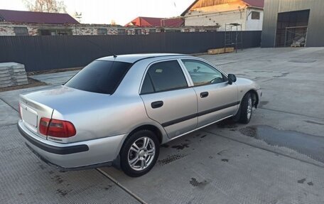 Mitsubishi Carisma I, 2003 год, 160 000 рублей, 3 фотография