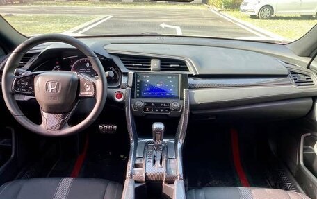 Honda Civic IX, 2021 год, 1 345 000 рублей, 7 фотография