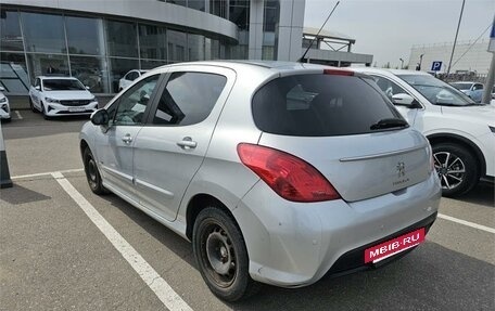 Peugeot 308 II, 2011 год, 590 000 рублей, 2 фотография
