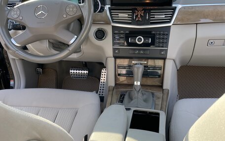 Mercedes-Benz E-Класс, 2010 год, 1 590 000 рублей, 9 фотография