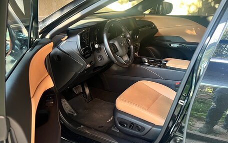 Lexus RX IV рестайлинг, 2023 год, 8 460 500 рублей, 11 фотография