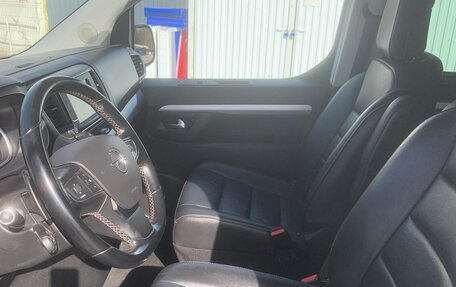 Opel Zafira Life I, 2021 год, 3 380 000 рублей, 14 фотография
