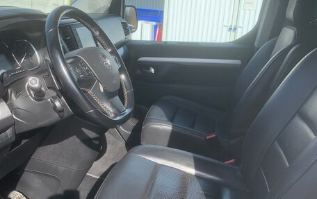 Opel Zafira Life I, 2021 год, 3 380 000 рублей, 12 фотография