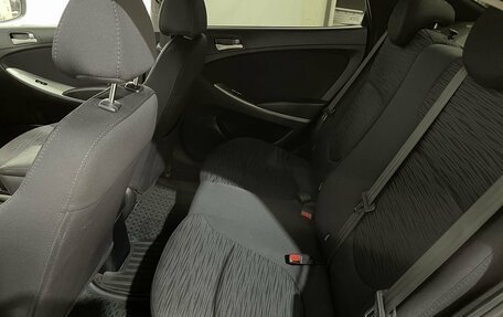 Hyundai Solaris II рестайлинг, 2015 год, 1 090 000 рублей, 14 фотография