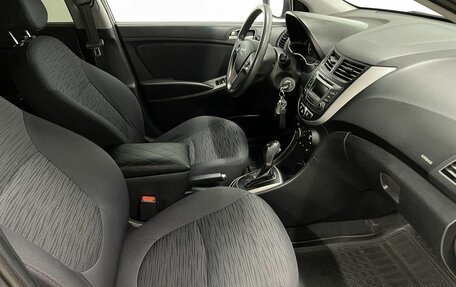 Hyundai Solaris II рестайлинг, 2015 год, 1 090 000 рублей, 20 фотография