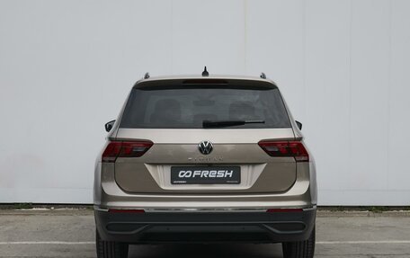 Volkswagen Tiguan II, 2021 год, 1 599 000 рублей, 4 фотография