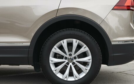 Volkswagen Tiguan II, 2021 год, 1 599 000 рублей, 6 фотография