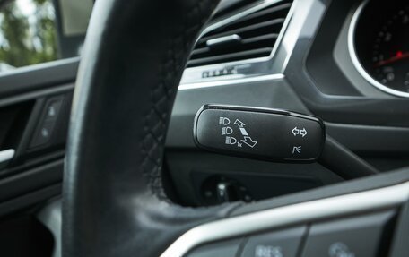 Volkswagen Tiguan II, 2021 год, 1 599 000 рублей, 24 фотография