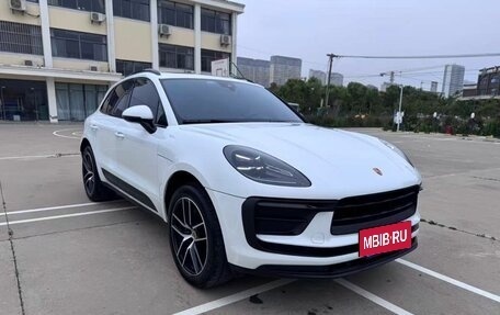 Porsche Macan I рестайлинг, 2022 год, 5 390 000 рублей, 2 фотография