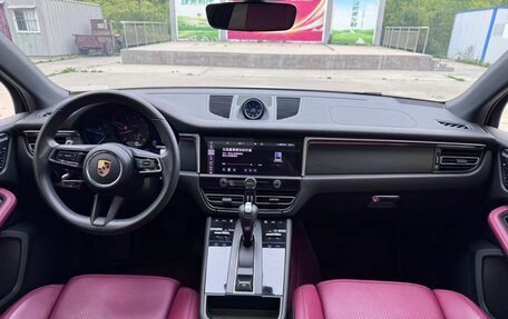 Porsche Macan I рестайлинг, 2022 год, 5 390 000 рублей, 5 фотография