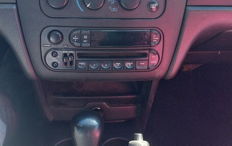 Dodge Stratus II, 2003 год, 210 000 рублей, 13 фотография