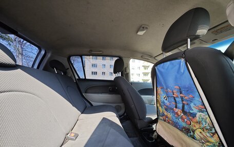 Toyota Passo III, 2006 год, 390 000 рублей, 10 фотография