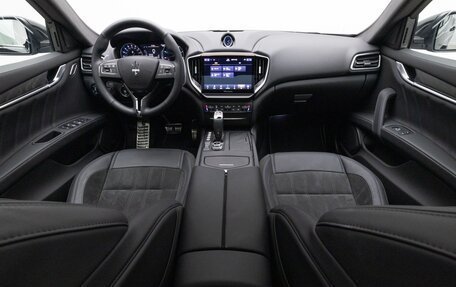 Maserati Ghibli, 2022 год, 5 328 770 рублей, 8 фотография
