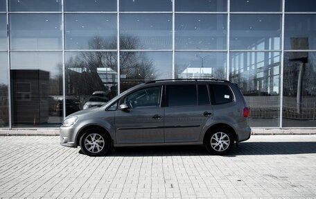 Volkswagen Touran III, 2011 год, 880 000 рублей, 7 фотография