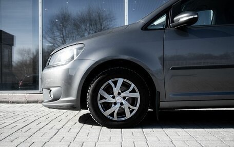 Volkswagen Touran III, 2011 год, 880 000 рублей, 9 фотография