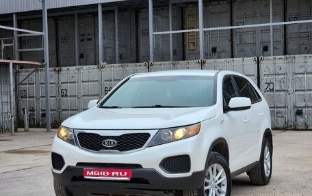 KIA Sorento II рестайлинг, 2011 год, 980 000 рублей, 1 фотография