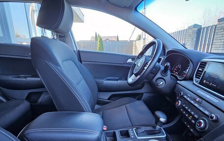 KIA Sportage IV рестайлинг, 2020 год, 2 950 000 рублей, 5 фотография