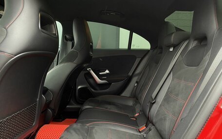 Mercedes-Benz CLA, 2019 год, 2 799 000 рублей, 15 фотография