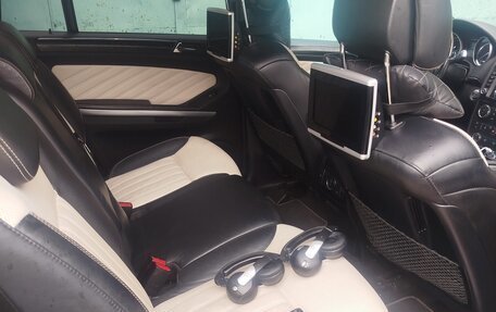 Mercedes-Benz GL-Класс, 2011 год, 2 400 000 рублей, 9 фотография