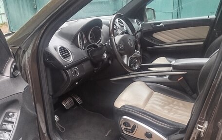 Mercedes-Benz GL-Класс, 2011 год, 2 400 000 рублей, 14 фотография