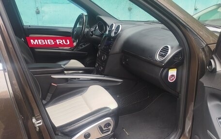 Mercedes-Benz GL-Класс, 2011 год, 2 400 000 рублей, 13 фотография