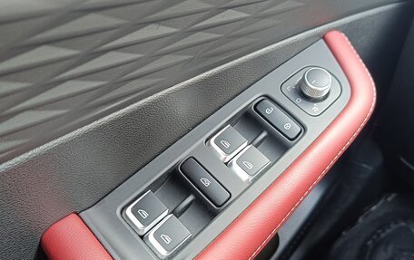 Geely Coolray I, 2023 год, 2 400 000 рублей, 2 фотография