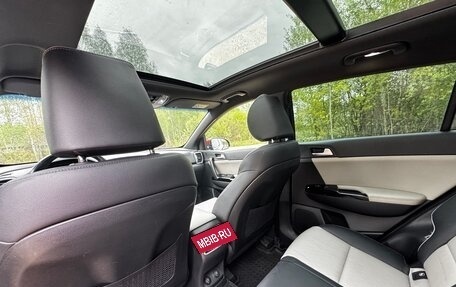 KIA Sportage IV рестайлинг, 2016 год, 2 300 000 рублей, 16 фотография