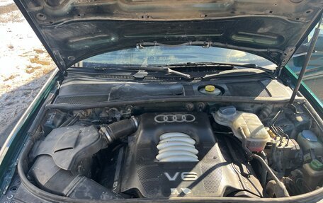 Audi A6, 1999 год, 370 000 рублей, 18 фотография