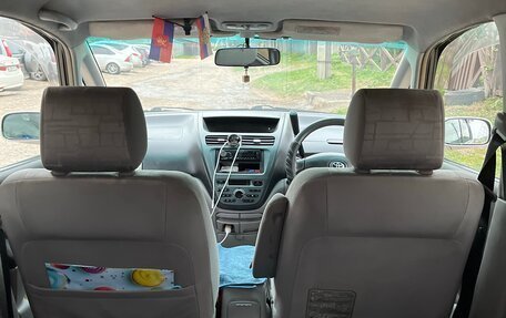 Toyota Opa I рестайлинг, 2001 год, 600 000 рублей, 9 фотография
