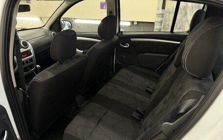 Renault Sandero I, 2013 год, 650 000 рублей, 14 фотография