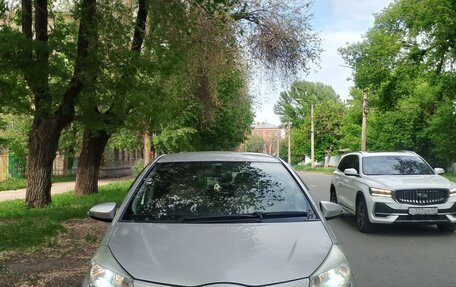 Toyota Vitz, 2013 год, 750 000 рублей, 4 фотография