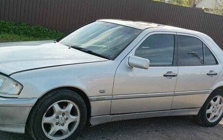 Mercedes-Benz C-Класс, 1997 год, 645 000 рублей, 4 фотография