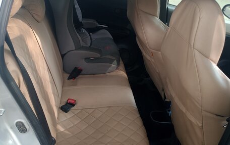 Toyota Vitz, 2013 год, 750 000 рублей, 7 фотография