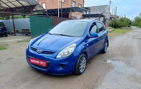 Hyundai i20 IB рестайлинг, 2010 год, 590 000 рублей, 14 фотография