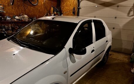 Renault Logan I, 2012 год, 400 000 рублей, 3 фотография