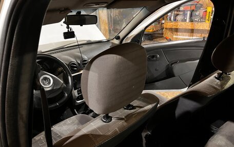 Renault Logan I, 2012 год, 400 000 рублей, 11 фотография