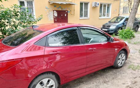 Hyundai Solaris II рестайлинг, 2013 год, 850 000 рублей, 5 фотография