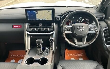 Toyota Land Cruiser, 2022 год, 8 730 000 рублей, 14 фотография