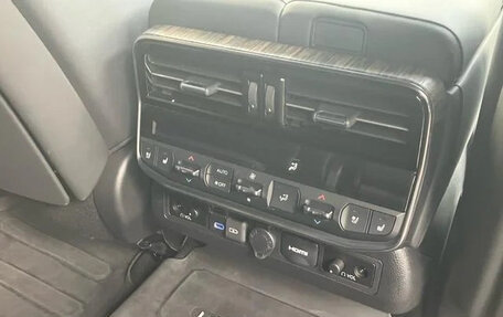 Toyota Land Cruiser, 2022 год, 8 730 000 рублей, 28 фотография